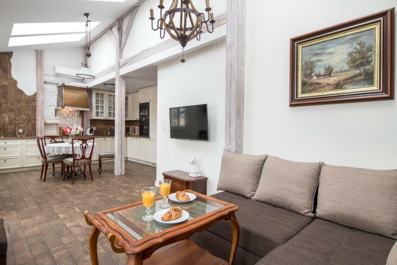 Cheerful Air Conditioned Apartment With Mezzanine And Parking - Old Town Красков Екстериор снимка